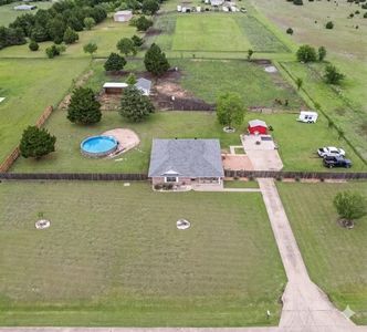 339 Meadow Ln