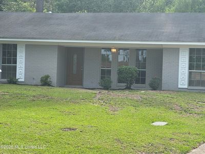 385 Somerset Dr