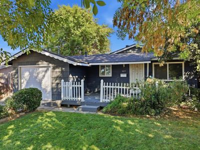 5977 Dewey Blvd