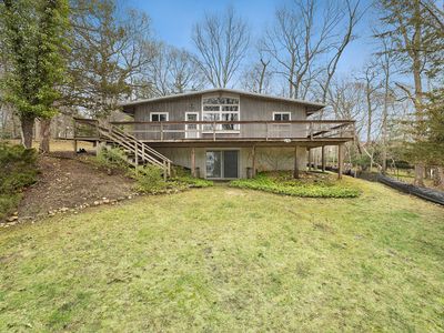 4 Settlers Landing Ln