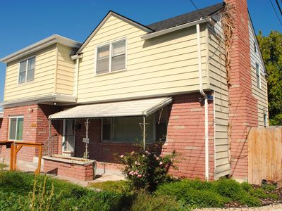 1420 E Elm St