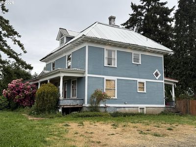 122 S 12th Ave