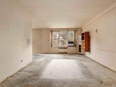 209-25 18th Avenue #2G