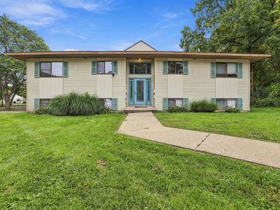 822 Carrier Creek Blvd NE