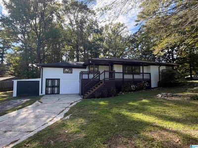 2136 Rockland Dr