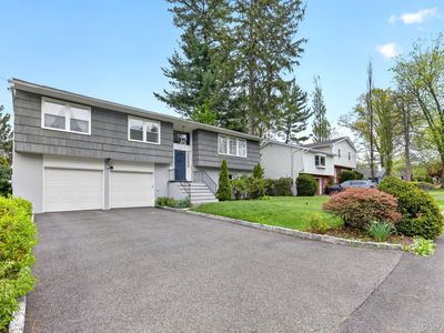Property at 7 Frost Lane, Hartsdale, NY