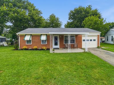 646 Bellaire Ct