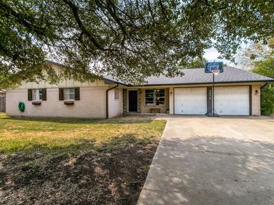 5474 Valley Dr