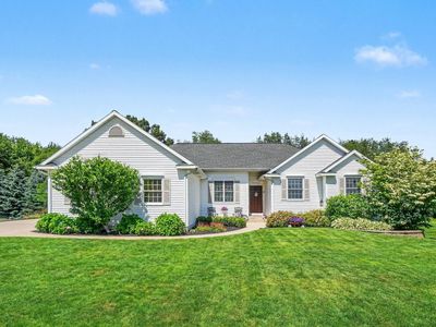 Property at 13154 Acacia Dr, Grand Haven, MI