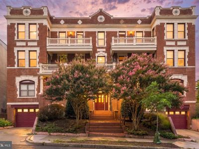 1419 Clifton St NW APT 104
