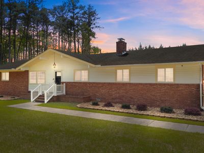 205 Stratford Rd
