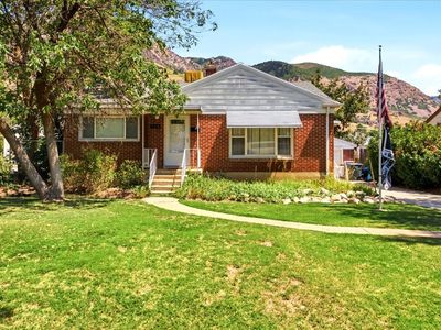 728 Polk Ave