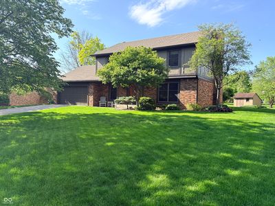 833 Bridle Cir