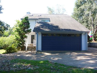 109 Lake Ridge Cir