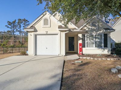 144 Crossings Blvd