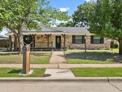 2795 Beechmont Dr