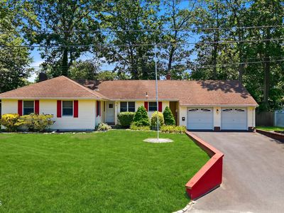 9 Wayside Drive
