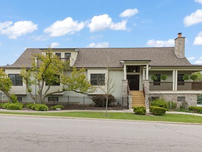 35 S Wilmette Ave