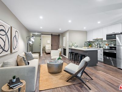 11645 Montana Ave APT 121