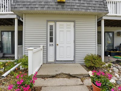 Property at 315 N 51st St APT 12, Grand Forks, ND