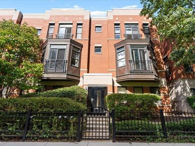 944 W 15th Pl Unit 3B