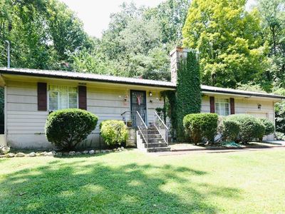3227 Haywood Ave