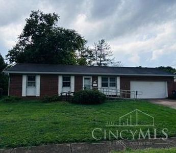 4759 Bradley Dr