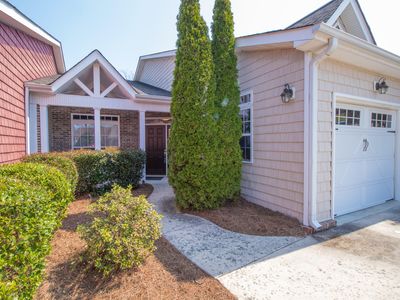 121 Hillhouse Ln