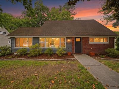 6109 Grimes Ct
