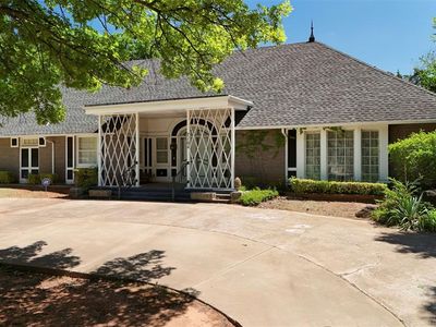 7104 Brentwood Rd