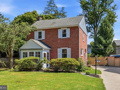 39 Myrtle Ave