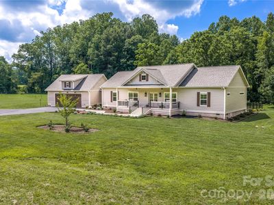 90 Saddle Club Ln