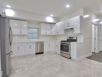 647 Ocean Ave #1