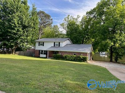 3405 Colonial Dr