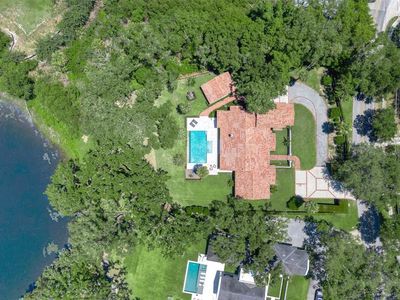 2525 TEMPLE DRIVE