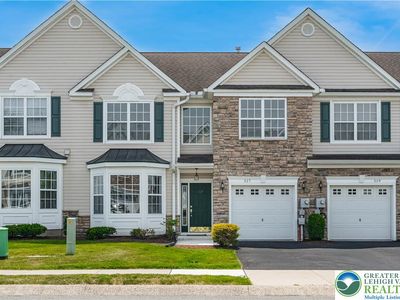 517 Harvest Dr