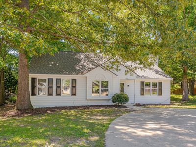 1513 Laverton Ct