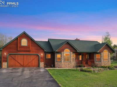 427 Gray Horse Cir