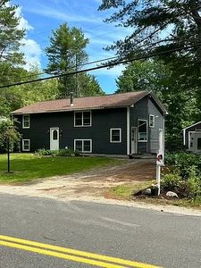 22 Moody Rd