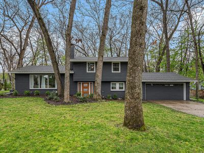 7518 Sheffield Dr SE