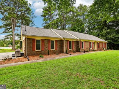 145 White Rd