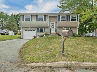 5 Renard Street