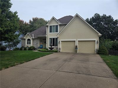 607 NW Brookhaven Dr