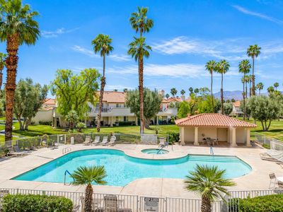 654 N Vista Lago Cir