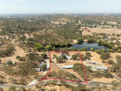 4098 Paolini Rd