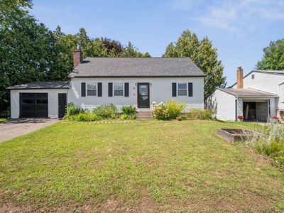 36 Plattsburg Avenue