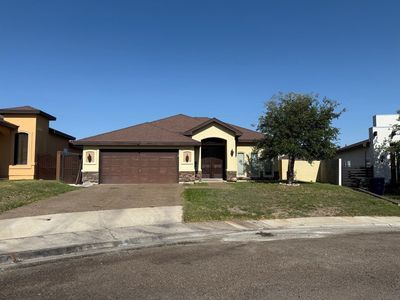 110 Queen Palm Dr