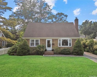 168 Sayville Boulevard