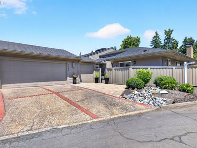 7923 SW Sacajawea Way