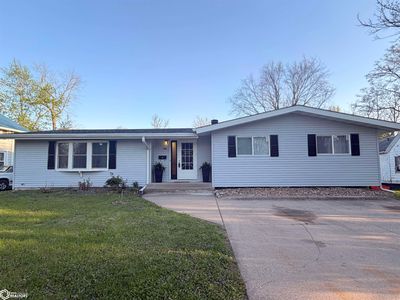 248 E Manning Ave
